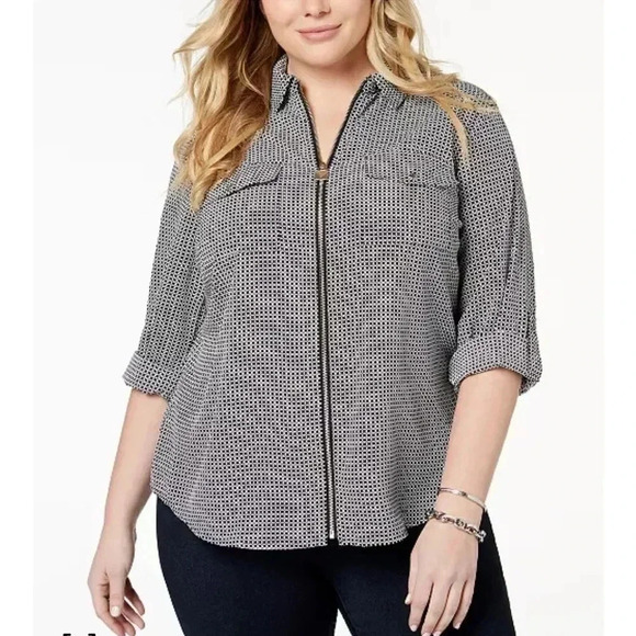 New Michael Michael Kors womens top size 2X roll tab sleeve lock half zip - Picture 7 of 7